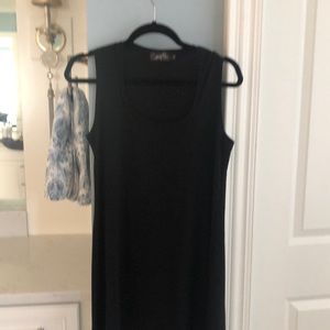 EUC BLACK SIMPLY LONG TANK